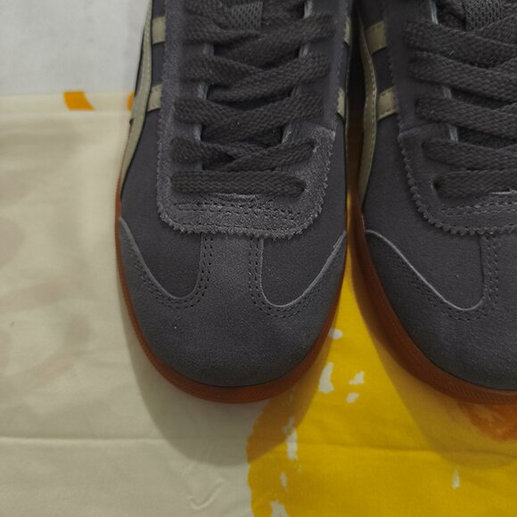 Onitsuka Tiger Unisex Grey Sneakers - Picture 3 of 7